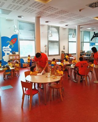 Escola-Laia-Biblioteca